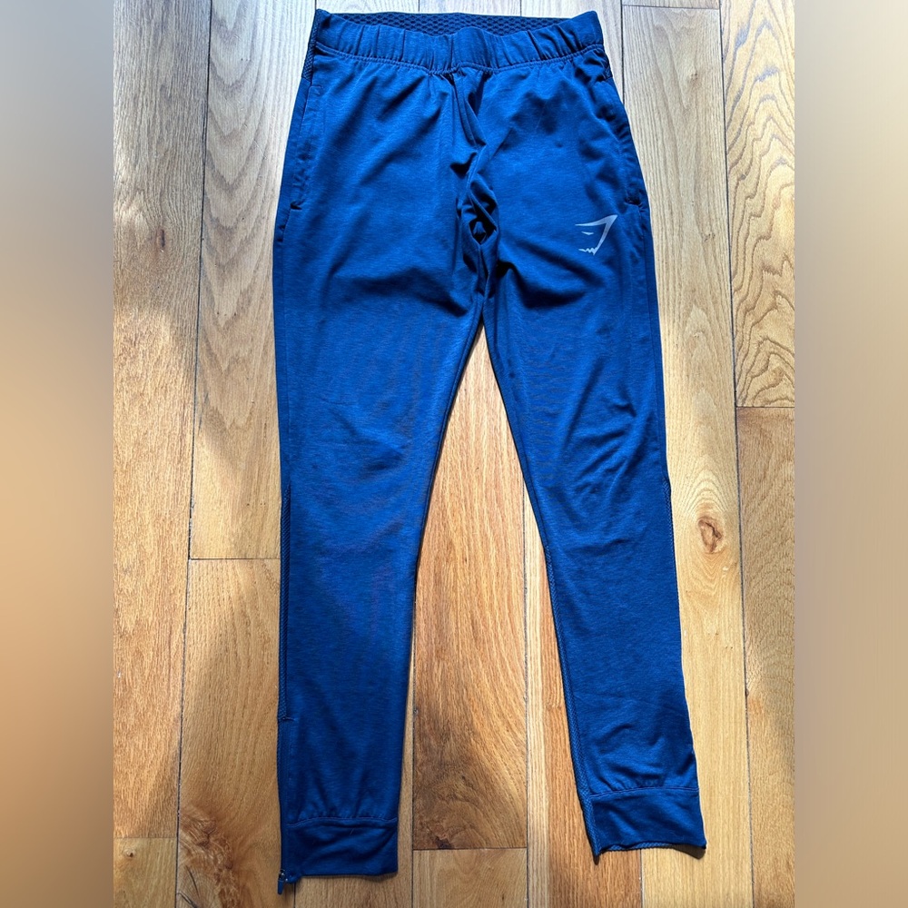 Men’s small gymshark sweats
